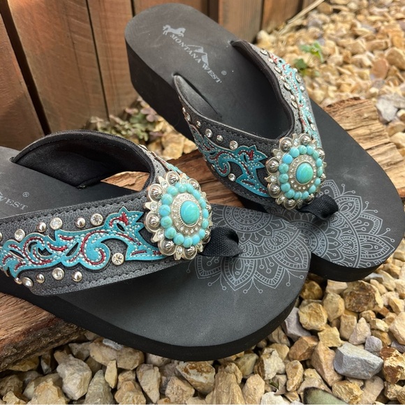 Montana West Women’s Turquoise Stone Concho Sandals Flip Flops Size: 9 - Picture 3 of 11
